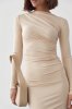 Силуетна сукня з драпіруванням 03661 кремовий