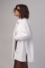 Женская рубашка в стиле oversize с разрезами - 6993 белая